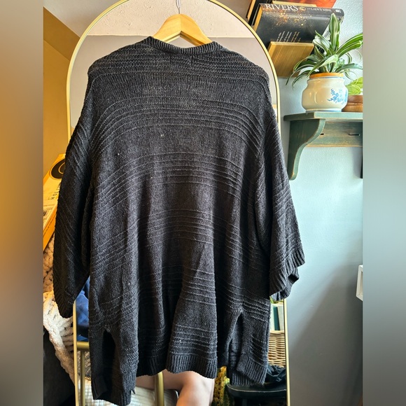 Old Navy Slouchy Cardigan - Picture 2 of 4